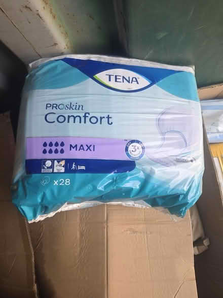 Photo of free Adult diapers and pads (M71uh) #4