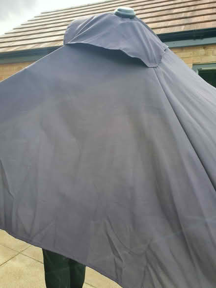 Photo of free Garden parasol (Bozeat NN29) #2