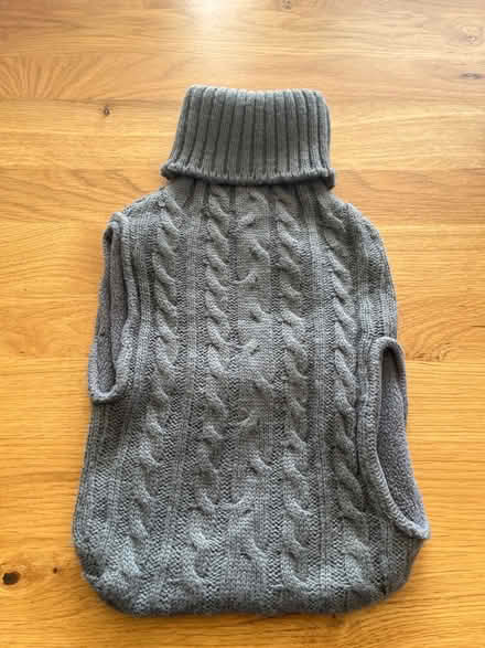 Photo of free Water bottle holder with pockets (First Avenue. Hove.) #1