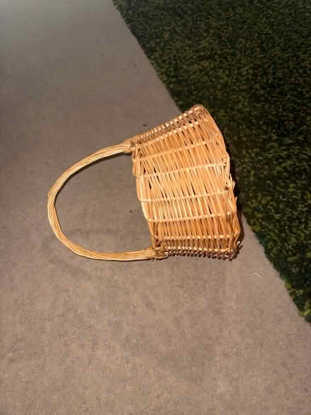 Photo of free Basket (Hemel Hempstead HP2) #2
