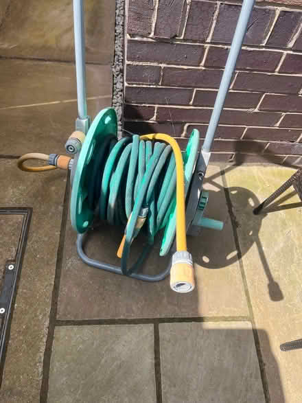 Photo of free hose reel (Warsash SO31) #1