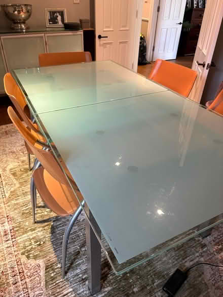 Photo of free Dining table and 6 chairs (TW11) #1