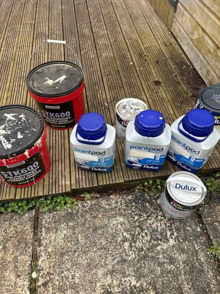 Photo of free Decorator’s stash (Caldecott OX14) #1