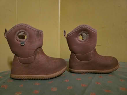 Photo of free Pink Kid Boots 8/24 (West 7th) #1