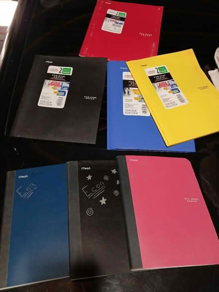 Photo of free Binders and notebooks (Juan Tabo and Central) #1