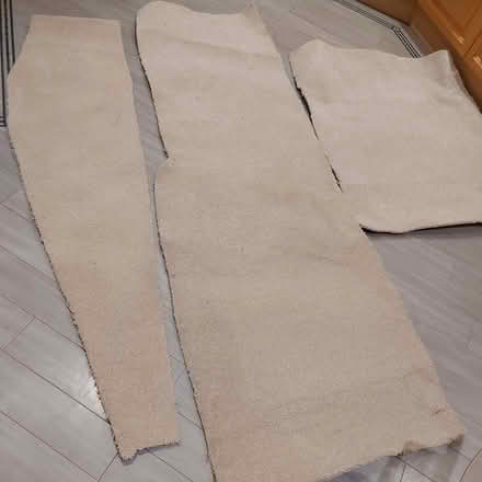 Photo of free Carpet pieces Beige & grey (Chorleywood WD3) #2