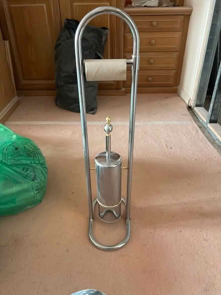 Photo of free Toilet Brush and Roll Holder (Cardiff) #1