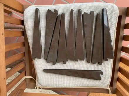 Photo of free 'Spur' Metal Brackets (Pinehurst SG13) #1