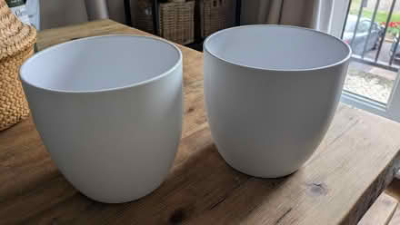 Photo of free 2 white pots (Old Woking GU22) #2
