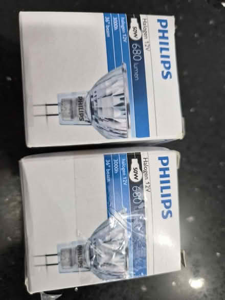 Photo of free GU5.3 halogen spot bulbs (Basingstoke RG22) #2