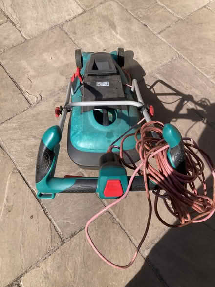Photo of free Bosch ROTAK 43 ERGOFLEX Lawnmower in working order (West Hanney OX12) #4