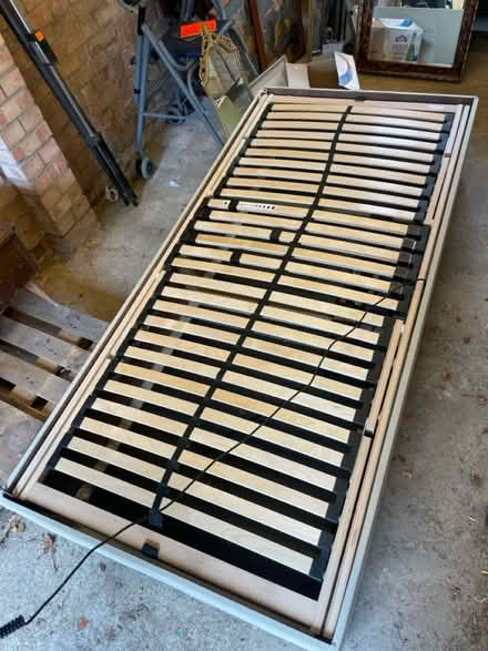 Photo of free Motorised hospital bed (AL2 park street) #4