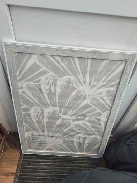 Photo of free Photo frame -kroft grey wood effect (Morden) #1