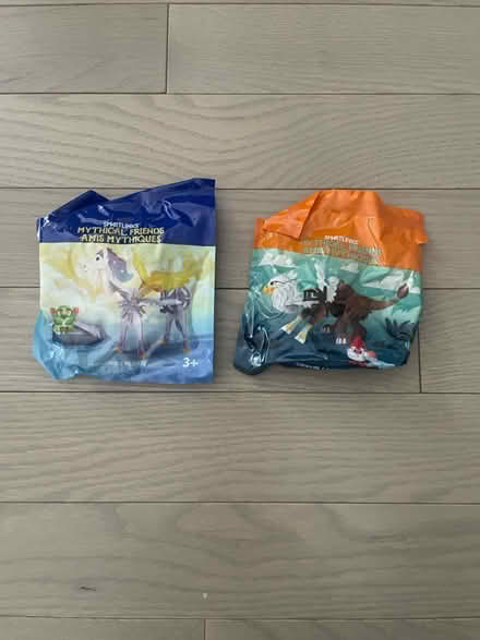 Photo of free 🆕 Wendy’s kids meal toys (Kennedy/16th in Markham) #1