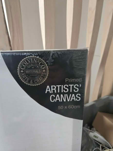 Photo of free Artist canvas (Lower Hartshay DE5) #1