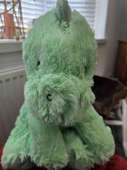 Photo of free Addo Snuggle Buddies Dinosaur (Reading RG30) #1