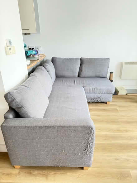 Photo of free corner sofa with storage (M3 7BX) #3