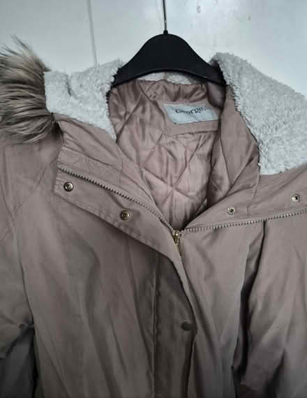 Photo of free Ladies jacket ex condition (Preston lancs PR2) #3