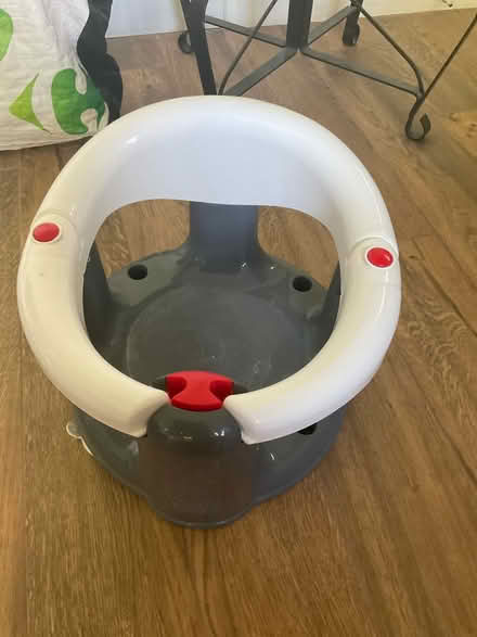 Photo of free Baby bath seat (SE26) #2