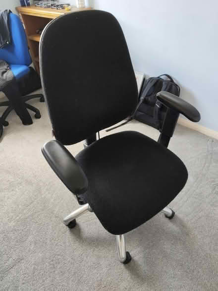 Photo of free Black office chair (Great Finborough, IP14) #1