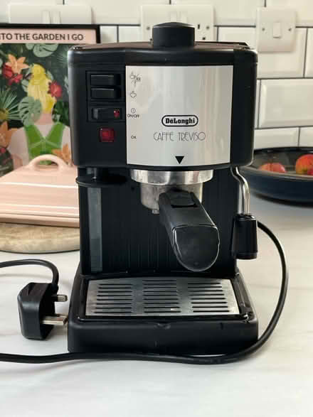 Photo of free Delonghi Coffee Machine (Rearsby LE7) #1