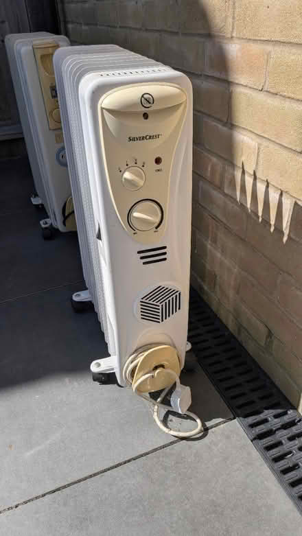 Photo of free Oil Filled Radiators (Ashford TN25) #3