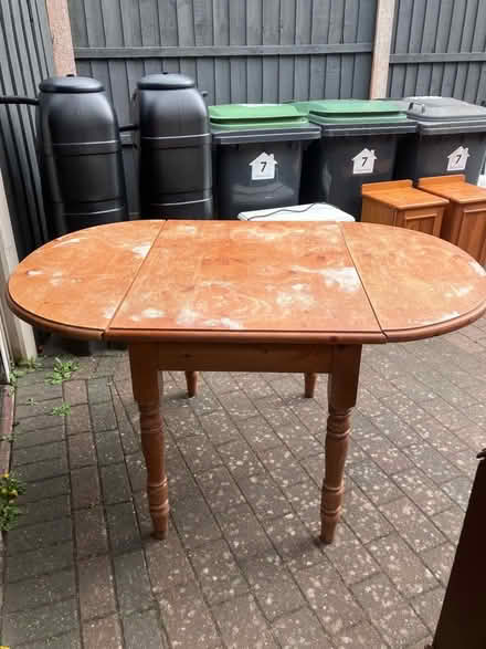 Photo of free Dining Table (Northfield Crescent NG9) #1