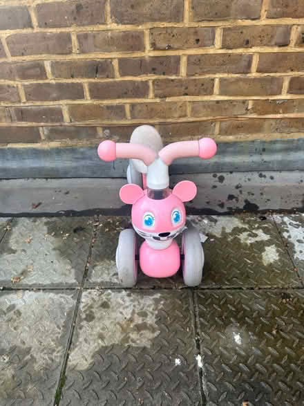 Photo of free Toddler’s Tricycle (Wapping E1W) #2