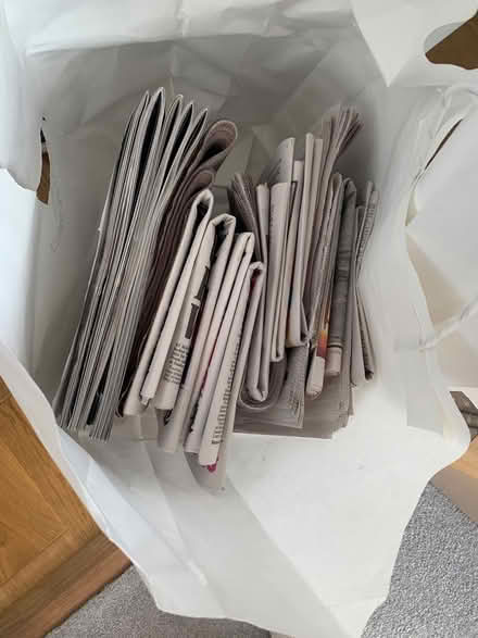 Photo of free Bundle of newspapers (Emsworth PO10) #1