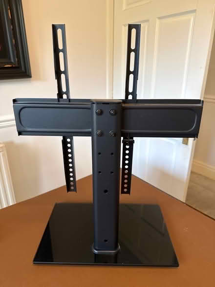 Photo of free TV Stand (Heaton Moor M19) #2