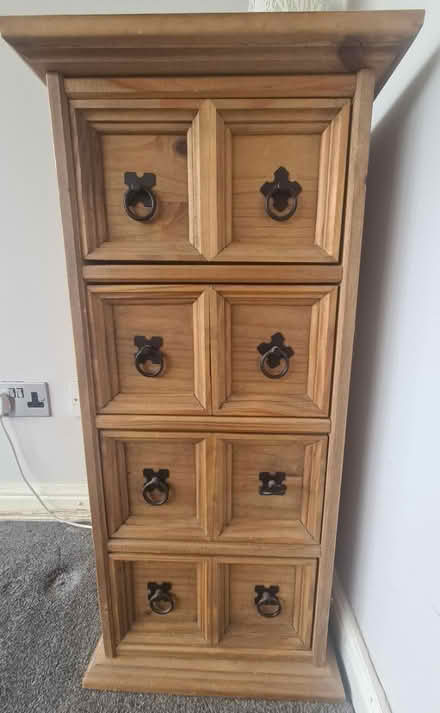 Photo of free Mexican pine drawer unit (Baxenden BB5) #1