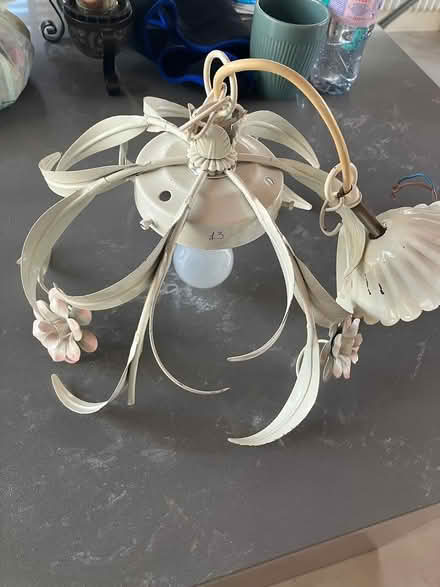 Photo of free Ceiling light pendant (Coulsdon, nr, train station) #2
