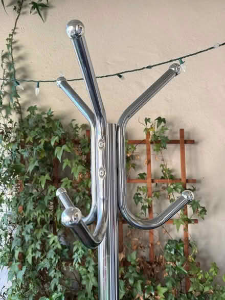 Photo of free Hat Rack (San Jose near Union/Curtner) #2