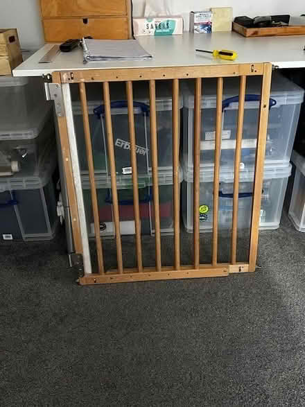 Photo of free baby gate for top or bottom of staircase (Loughton IG10) #3