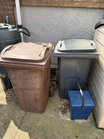 Photo of free Wheelie bin 240L (Westcliff SS0) #1