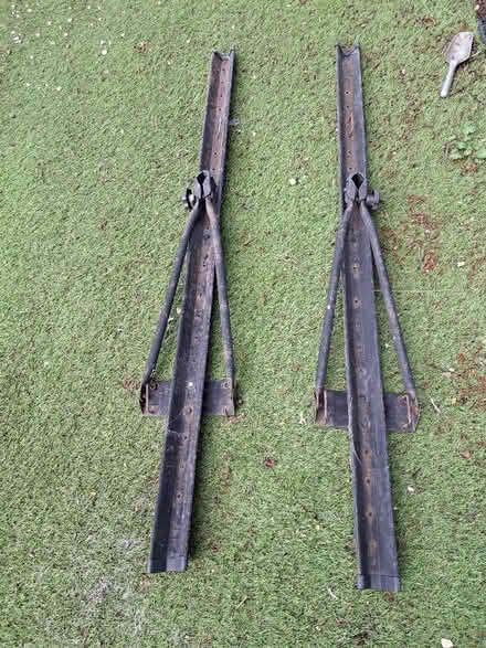 Photo of free Roof rack bicycle carriers (Botley OX2) #1