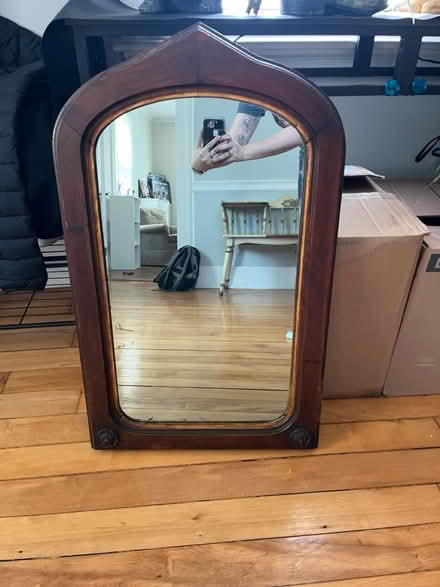 Photo of free Antique mirror (Woburn) #1
