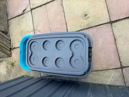 Photo of free Large Grey Plastic Picnic/Ice box (Woodside SE25) #4