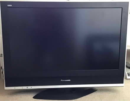 Photo of free 31” tv, works fine with remote (Harwell) #1