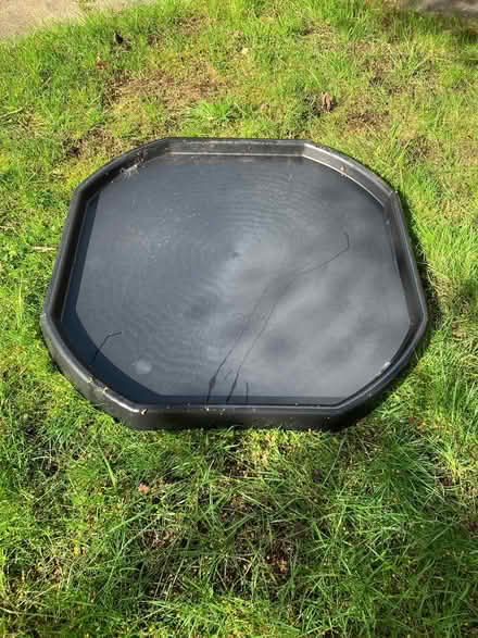Photo of free Messy play tray (Westbrook WA5) #1