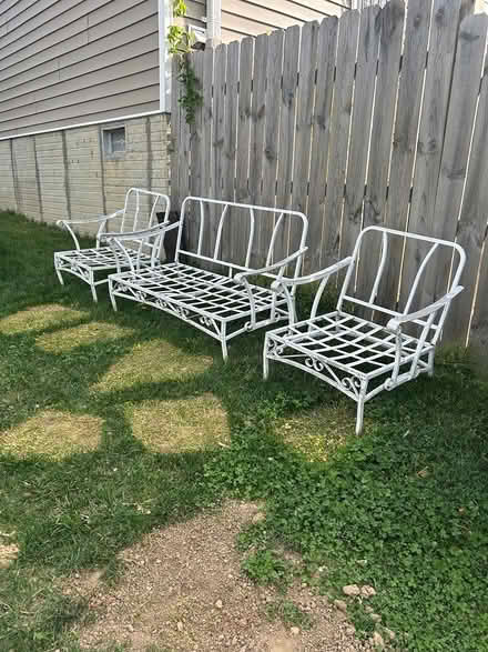 Photo of free Cute Lawn Furniture (20020) #1