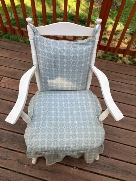 Photo of free Antique chair (Stafford, Va. Lake Arrowhead) #3