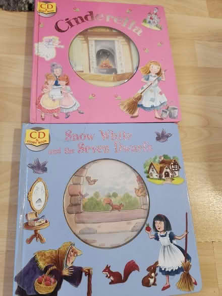 Photo of free Books (Castlefield HP12) #1