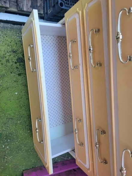 Photo of free Chest of drawers bit rickety (Bridlington YO16) #4