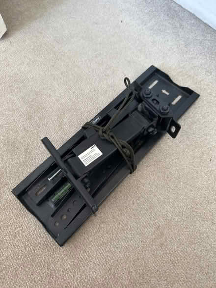 Photo of free TV bracket (Willowbrae EH8) #1