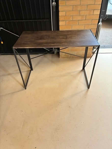 Photo of free Home desk (Eagle Farm MK17) #1