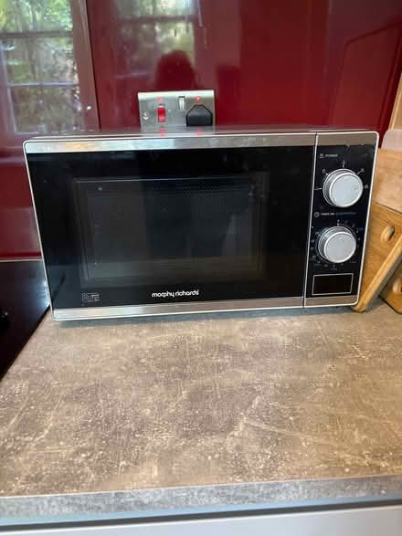 Photo of free Microwave (High St Ken W8) #1