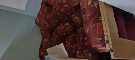 Photo of free Sofa 2 seater (Leighton buzzard LU7 1FQ) #1