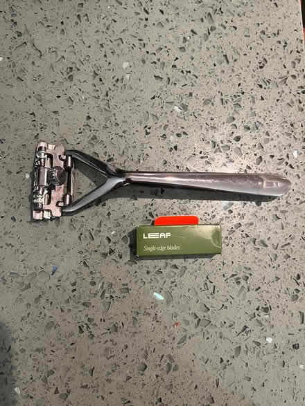 Photo of free Leaf Razor with blades (Studio City) #1