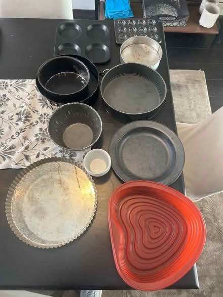 Photo of free Baking tins (Lavender Hill SW11) #1